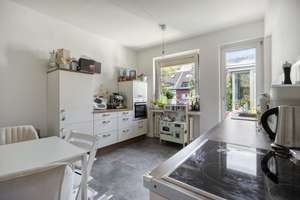 Köln-Nippes: Vermietete 3-Zimmer-Wohnung mit Loggia im gepflegten 4-Parteienhaus – Die vollständige Adresse der Immobilie erhältst du vom Anbieter., 50733 Nippes (Ortsteil), Köln – Vorschaubild 7