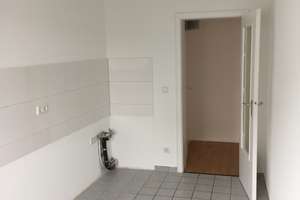 Helle 2,5 Zimmer Wohnung, DU-Stadtmitte mit Balkon – Steinsche Gasse 32, 47051 Altstadt, Duisburg – Vorschaubild 16