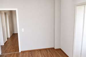 Helle 3-Zimmer-Wohnung mit moderner Ausstattung in Uni-Nähe – ab 01.09.2026 verfügbar – Wendenring 23, 38114 Nordstadt, Braunschweig – Vorschaubild 2
