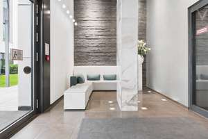 PEMPELFORT DELUXE! Moderne 3-Zimmer-Wohnung mit XL Terrasse & EBK plus 2 Stellplätze – Die vollständige Adresse der Immobilie erhältst du vom Anbieter., 40211 Pempelfort, Düsseldorf – Vorschaubild 2