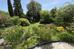Schöne Hochparterre-Wohnung mit Garten - von privat