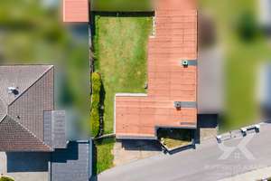Seltene Gelegenheit! Kernsanierter Bungalow auf schönem Grundstück in schöner Siedlung Grafenwöhr's – Die vollständige Adresse der Immobilie erhältst du vom Anbieter., 92655 Grafenwöhr – Vorschaubild 3