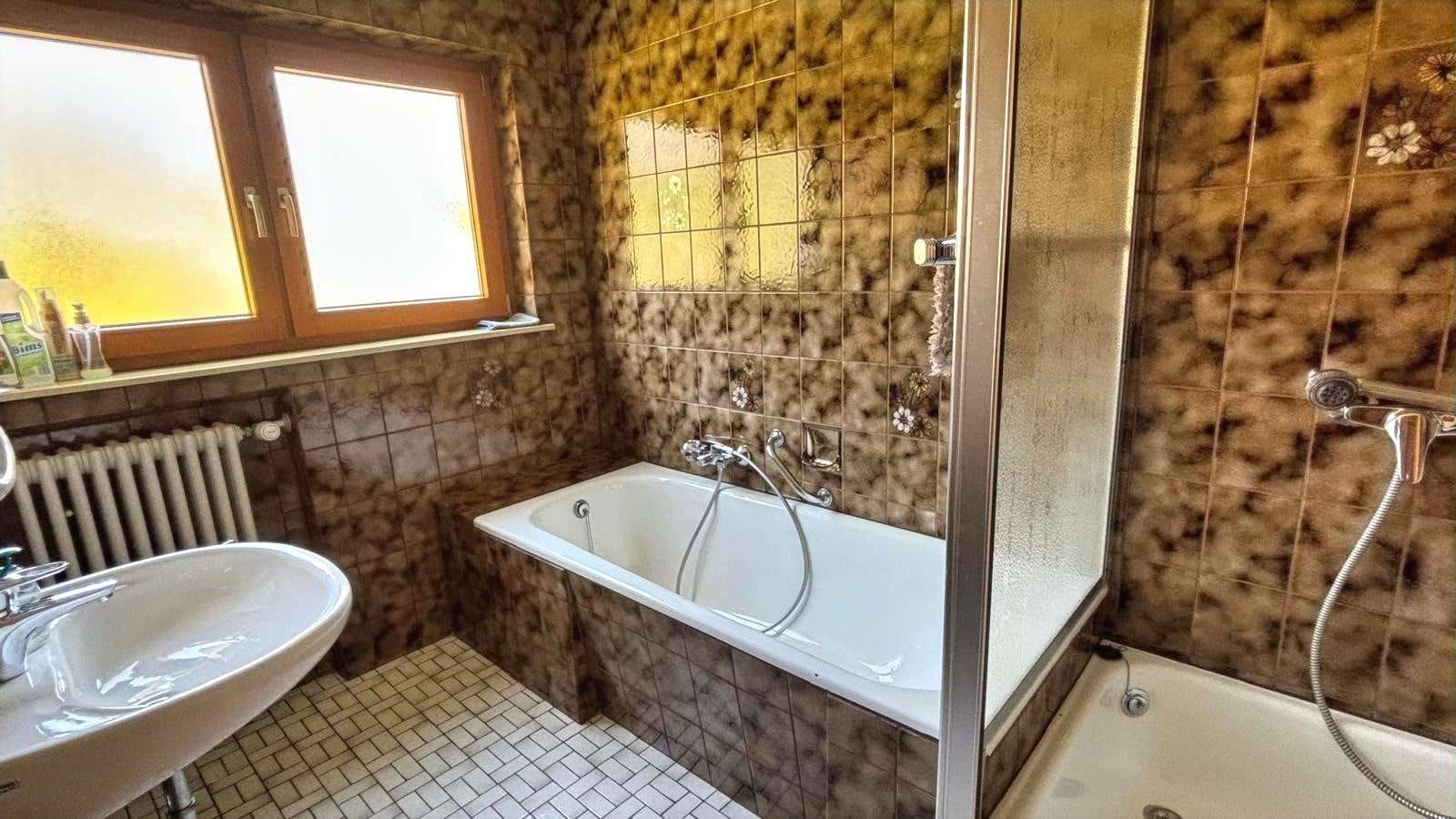 Immobilie in Sulz am Neckar - Viel Platz für die ganze Familie -erschwingliches Eigenheim - Bild 7