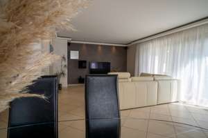 ** Dreifamilienhaus in TOP Lage ** – Die vollständige Adresse der Immobilie erhältst du vom Anbieter., 68163 Neuostheim/Neuhermsheim, Mannheim – Vorschaubild 32