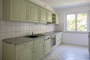 *PRAKTISCHer Grundriss_Tageslichtbad_Balkon_AR_familiäres Flair_VIEL GRÜN_HANSEVIERTEL – Geschwister-Scholl-Straße 17, 99085 Erfurt – Vorschaubild 22