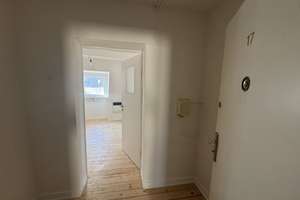 2 Zimmer Wohnung im Dachgeschoss mit Pakettboden – Die vollständige Adresse der Immobilie erhältst du vom Anbieter., 50678 Altstadt/Süd, Köln – Vorschaubild 7