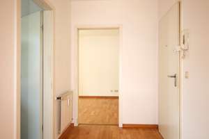 Stilvolle Eigentumswohnung mit großzügigem Balkon in begehrter Wohnlage von Essen-Kettwig! – Ringstraße 159, 45219 Kettwig, Essen – Vorschaubild 8