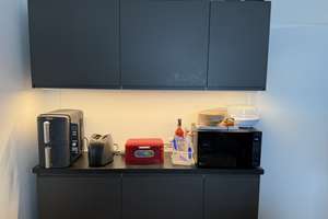 gut geschnittene 2,5 Zimmer Altbau-Whg. plus Riesen Wohnküche – Einhornallee 51, 81377 Am Waldfriedhof, München – Vorschaubild 9