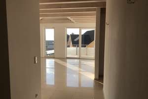 Exklusive, moderne Galeriewohnung in einer nur 3-Fam.-Stadtvilla, 108 m2, Balkon im 1. OG