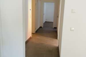 Komplett Saniert: schöne 3-Zimmer-Wohnung in Stuttgart Rohracker mit EBK – Die vollständige Adresse der Immobilie erhältst du vom Anbieter., 70329 Rohracker, Stuttgart – Vorschaubild 11