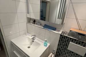 Pendlerwohnung, völlig möbliert und mit Balkon und EBK in Hannover am Aegi – Höltystraße 7, 30171 Südstadt, Hannover – Vorschaubild 2