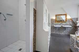 Property thumbnail 23