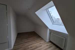 Reihenendhaus mit Garage in München-Pasing zu vermieten – München – Vorschaubild 3