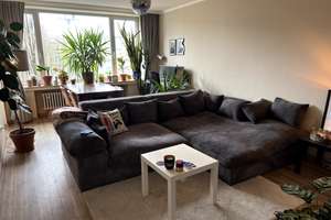 Helle 3-Zimmer-Wohnung mit Balkon & Aufzug in zentraler Lage