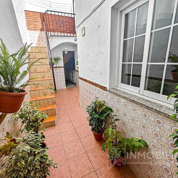 4-Zimmer-Haus mit Innenhof und Terrassen in Coín