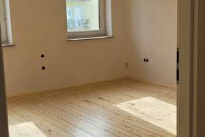 2-Zimmer Wohnung in Bonn-Kessenich mit Balkon – Die vollständige Adresse der Immobilie erhältst du vom Anbieter., 53129 Dottendorf, Bonn – Vorschaubild 3