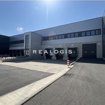 Ca. 9.000 qm Lager-/ Logistikflächen | 8x Rampe + ebenerdig | ca. 10,00 m UKB