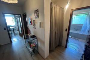 
Idyllische Wohnung in Mainz mit Balkon und Tiefgarage – Die vollständige Adresse der Immobilie erhältst du vom Anbieter., 55124 Gonsenheim, Mainz – Vorschaubild 9