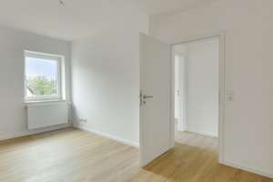 RESERVIERT: Ruhiges Wohnen in frisch renoviertem Einfamilienhaus – Albert-Pfitzer-Str. 65, 27580 Lehe, Bremerhaven – Vorschaubild 10