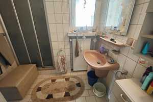 ***Freistehend, mit Einliegerwohnung, Garage, ruhige Sackgassenlage*** – Holmbacherstr. 0, 32839 Höxter (Kreis) – Vorschaubild 17