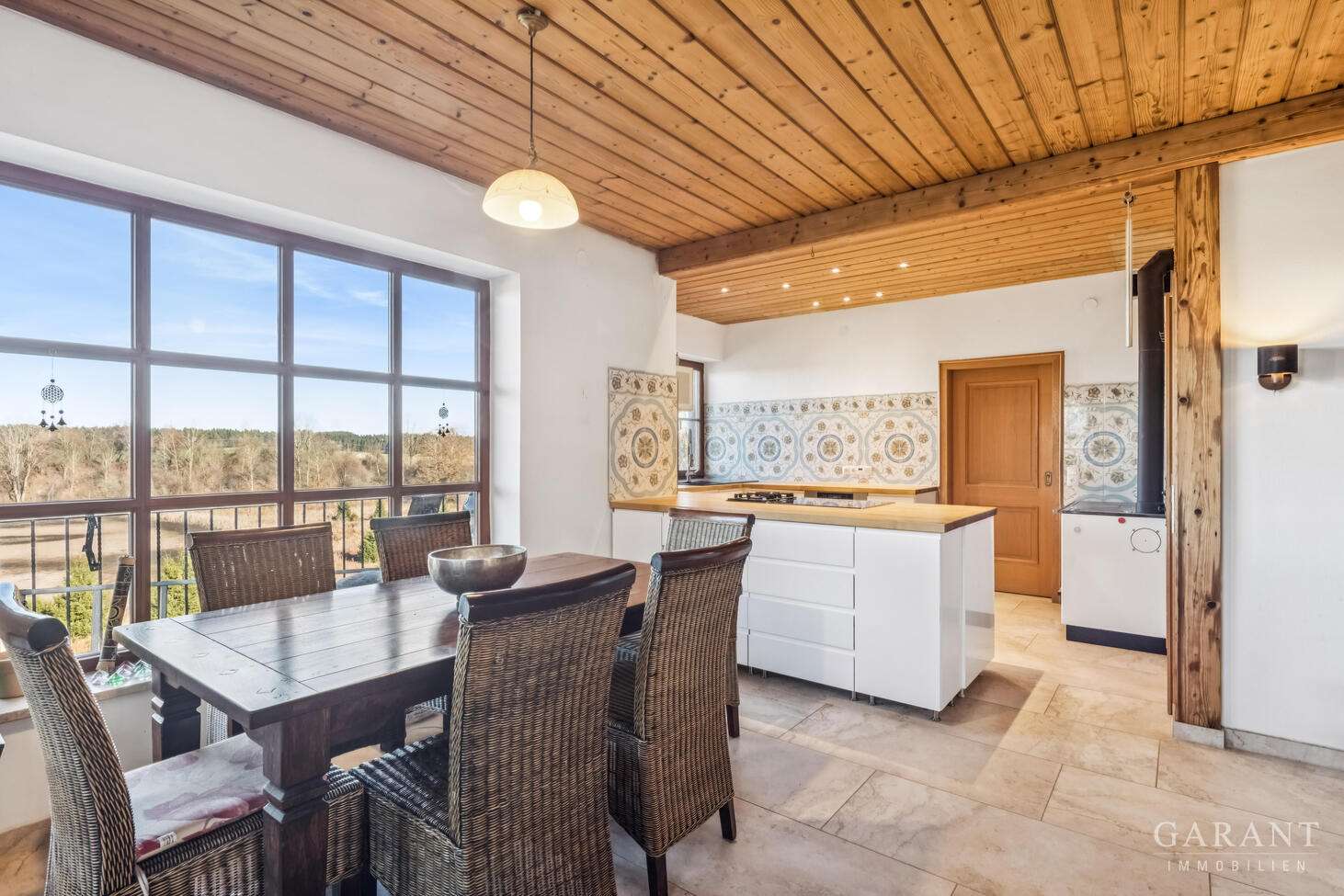 Immobilie in Steingaden - Steingaden: Zweifamilien- oder Mehrgenerationenhaus mit Naturidylle am Weiher! - Bild 6