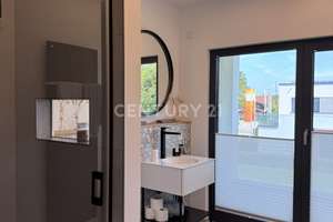 **Schlüsselfertiges Traumhaus im Wohngebiet Stocket in Traunreut** – Die vollständige Adresse der Immobilie erhältst du vom Anbieter., 83301 Traunreut – Vorschaubild 16
