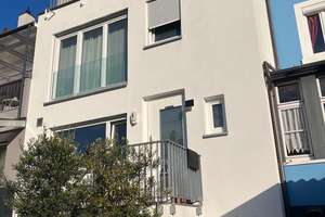 Stilvoll kernsaniertes Stadthaus mit Dachterrasse – modernes Wohnen in Lörrach