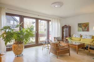 Groß Flottbek !
Exklusives und ruhiges 
Stadthaus mit 5 Zimmern
in splitlevel - Bauweise – Die vollständige Adresse der Immobilie erhältst du vom Anbieter., 22609 Groß Flottbek, Hamburg – Vorschaubild 8
