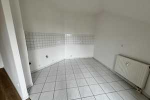1-Raum-Wohnung | Balkon | Außen-Stellplatz | Dusche | Abstellraum | Dachboden – Türkisstraße 4, 4319 Leipzig – Vorschaubild 8
