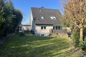 Familienfreundliches Einfamilienhaus - großzügig - mit zeitgemäßer Ausstattung in Eckernförde – Die vollständige Adresse der Immobilie erhältst du vom Anbieter., 24340 Eckernförde – Vorschaubild 1