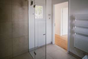 Stilvolle 3-Zimmer-Neubauwohnung mit eigenem Garten – Die vollständige Adresse der Immobilie erhältst du vom Anbieter., 80999 Untermenzing, München – Vorschaubild 15