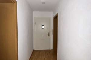 2-Raum-Wohnung mit Balkon – Bernsdorfer Straße 83, 9126 Bernsdorf, Chemnitz – Vorschaubild 4