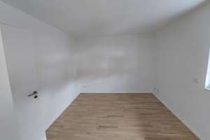 Neues Zuhause in Hochzoll: 3,5-Zimmer-Wohnung mit Terrasse und eigenem Garten – Oberländer Straße 45 1/4, 86163 Hochzoll-Süd, Augsburg – Vorschaubild 6