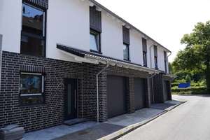 Provisionsfrei* Einfamilienhaus mit PV+Speicher 10,4 KW+Garage 140m zum Rheinufer Energiebedarf 22,4 – Stolze Schrey Strasse 2a, 47198 Alt-Homberg, Duisburg – Vorschaubild 1