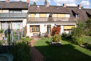 Reihenmittelhaus mit Anbau, großen Balkon, Terrasse, Garten und Garage in Salzgitter- Bad – Die vollständige Adresse der Immobilie erhältst du vom Anbieter., 38259 Salzgitter-Bad, Salzgitter – Vorschaubild 1