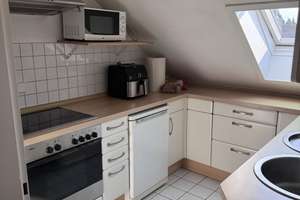 renovierte Dachgeschoßwohnung Alt-Meschenich, provisionsfrei – Im Rheintal 4, 50997 Meschenich, Köln – Vorschaubild 3