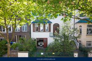 Stadtvilla im Philosophenviertel mit attraktivem Entwicklungspotenzial