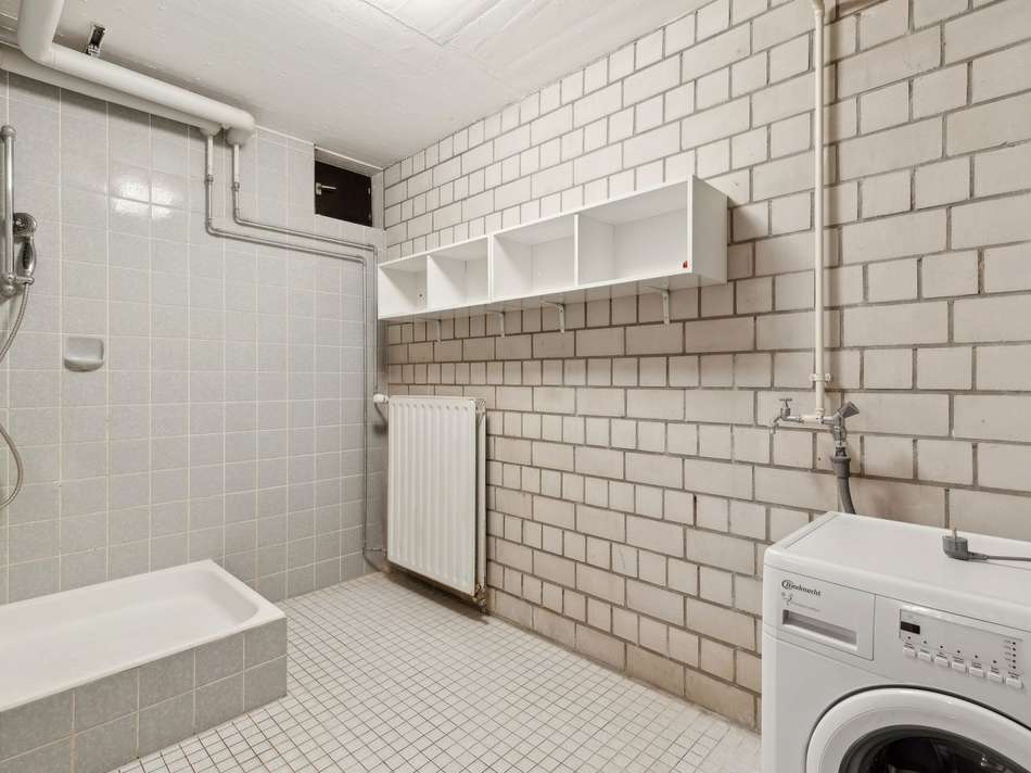 Badezimmer Kellergeschoss