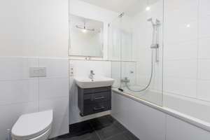 Neuwertige 2-Zimmer-Wohnung in Berlin - Weißensee – urban, grün und wertstabil investieren – Die vollständige Adresse der Immobilie erhältst du vom Anbieter., 13088 Weißensee, Berlin – Vorschaubild 5