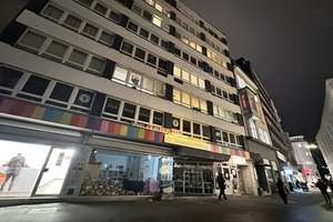 Preiswerte 4-Zimmer-Wohnung mit Balkon in Wuppertal geeignet auch als WG
