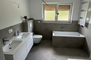 Kernsanierte 4 Zimmer inkl „Workspace“