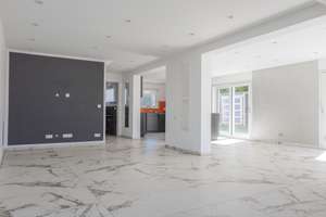 Exklusiv saniertes Einfamilienhaus in bevorzugter Wohnlage - Tannenberg – Die vollständige Adresse der Immobilie erhältst du vom Anbieter., 71032 Böblingen – Vorschaubild 9