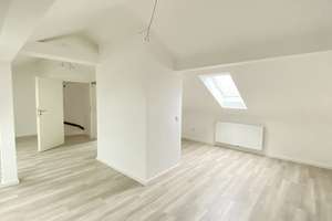 TOP renovierte 3 ZKB, ca 100 qm, Balkon + Atelier mit WC im DG, Garten, Garage, IN-Nord, Nähe TÜV – Die vollständige Adresse der Immobilie erhältst du vom Anbieter., 85055 Nordost, Ingolstadt – Vorschaubild 1