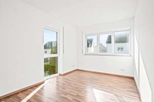 großzügige und neuwertige Doppelhaushälfte
in ruhiger und sonniger Lage – Die vollständige Adresse der Immobilie erhältst du vom Anbieter., 88662 Überlingen – Vorschaubild 7