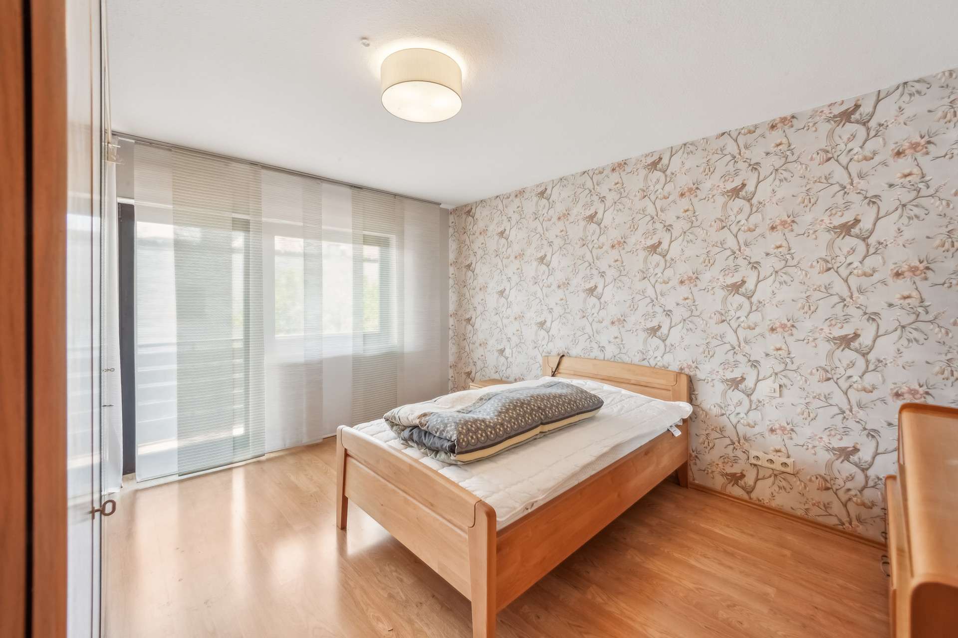 Immobilie in Kleinostheim - Wohnen, wo andere Urlaub machen – Ihr Zuhause mit Mainblick und Gartenidylle - Bild 8