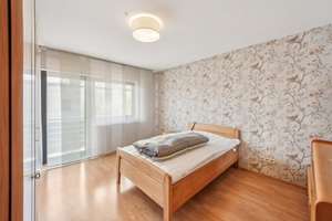 Wohnen, wo andere Urlaub machen – Ihr Zuhause mit Mainblick und Gartenidylle – Die vollständige Adresse der Immobilie erhältst du vom Anbieter., 63801 Kleinostheim – Vorschaubild 7