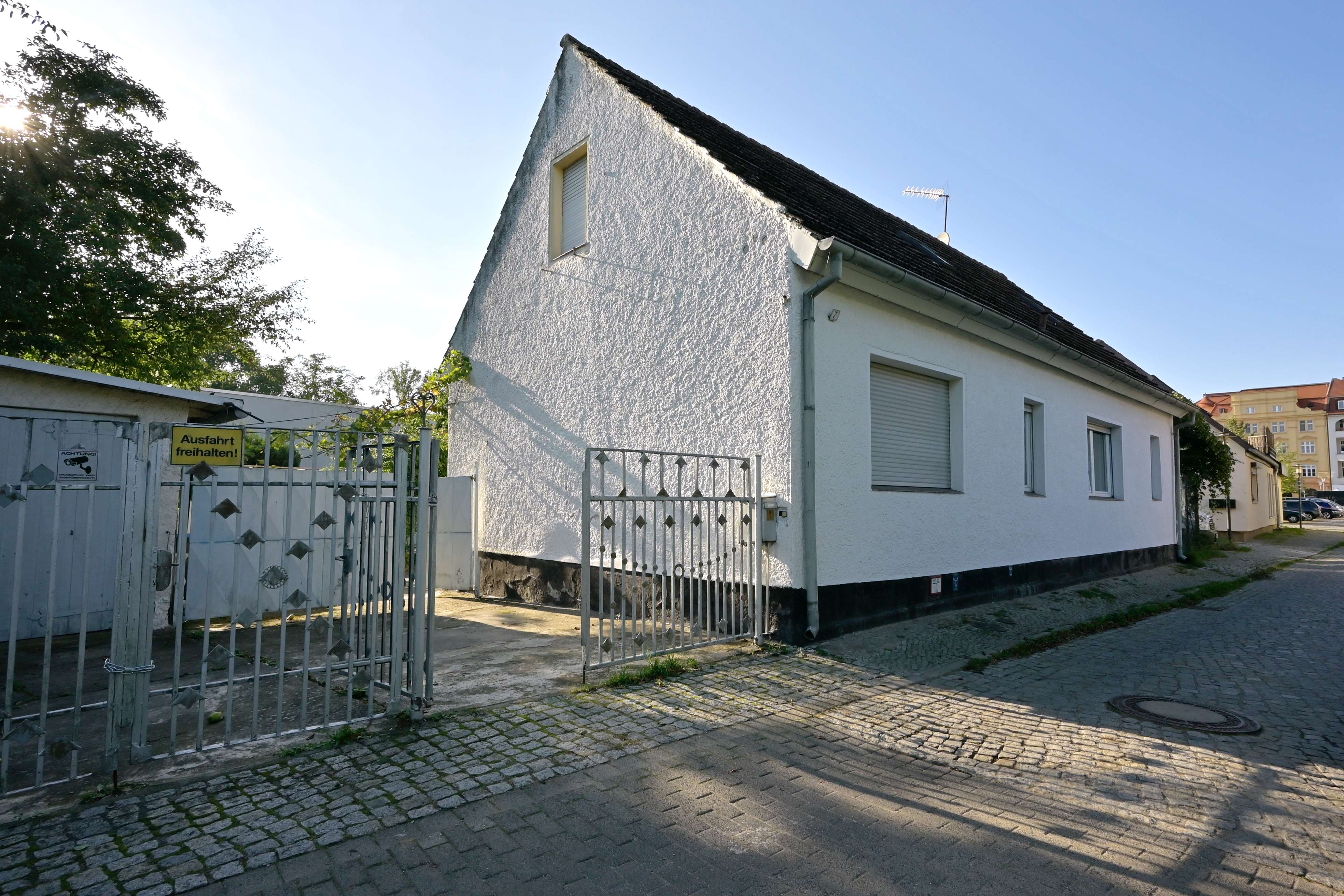 Top Lage! Einfamilienhaus in grüner Umgebung fußläufig zum Schloss Oranienburg, Oberhavel Kreis – Bild 1