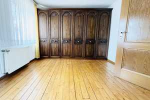 • Ihr neues zu Hause • Renovierungsbedürftiges Reihenhaus mit einem charmanten Innenhof • – Wickrather Str. 25, 41363 Neuss (Rhein-Kreis) – Vorschaubild 10