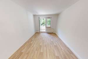 Wunderschöne 2-Raum-Wohnung mit Blick ins Grüne – Bernhardstr. 62, 9126 Gablenz, Chemnitz – Vorschaubild 2