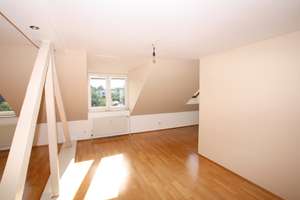 Individuelle 2/3 Zi-DG Whg. für 2-3 Personen-Haushalt in ruhiger Lage! – 45327 Stoppenberg, Essen – Vorschaubild 2